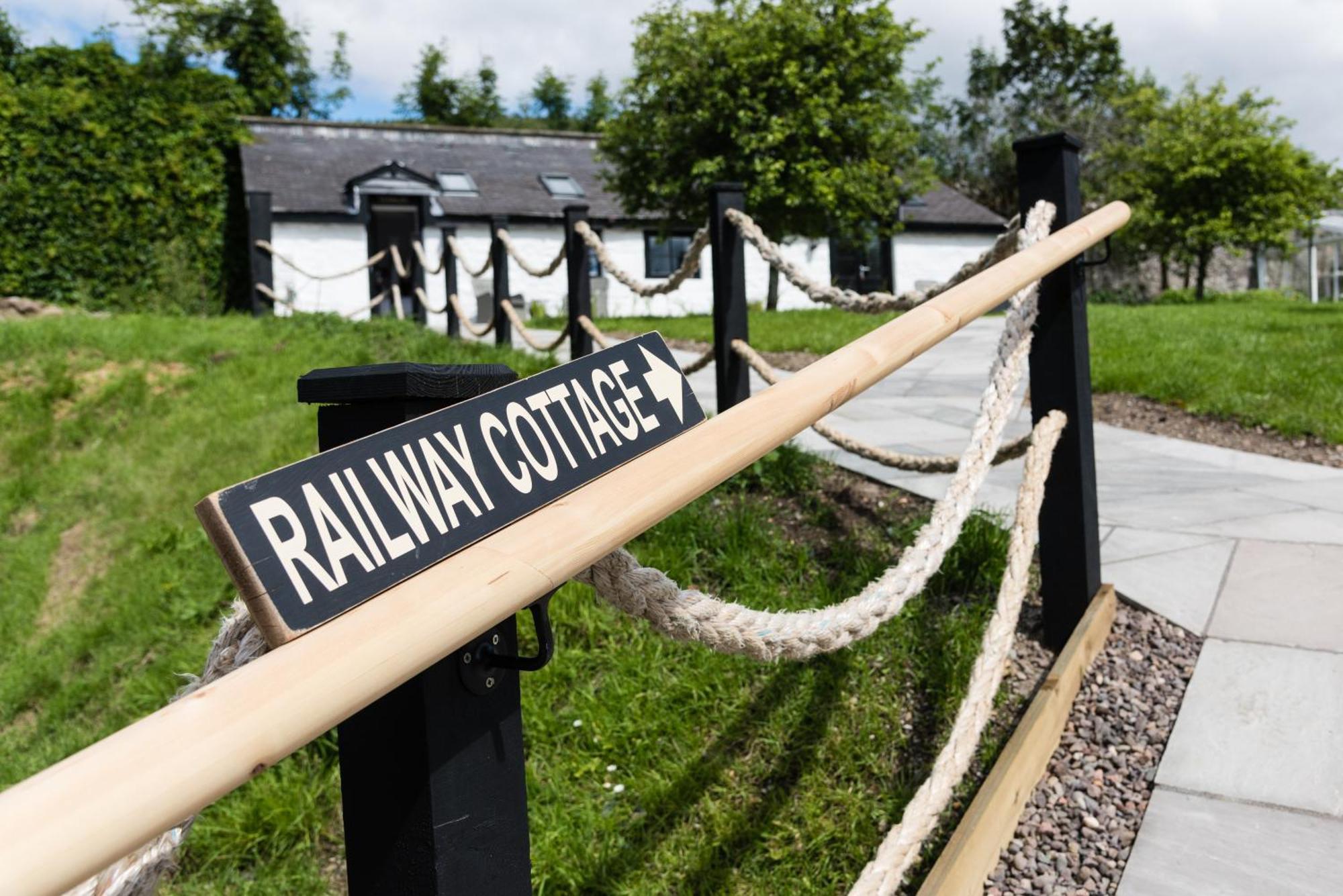 The Old Manse Of Blair, Boutique Hotel & Michelin Restaurant Blair Atholl Eksteriør billede